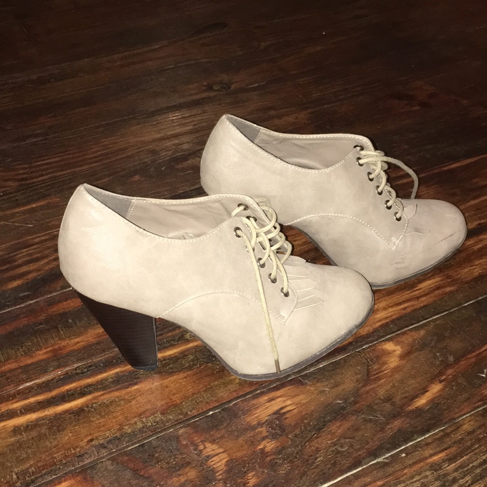 Leather heels